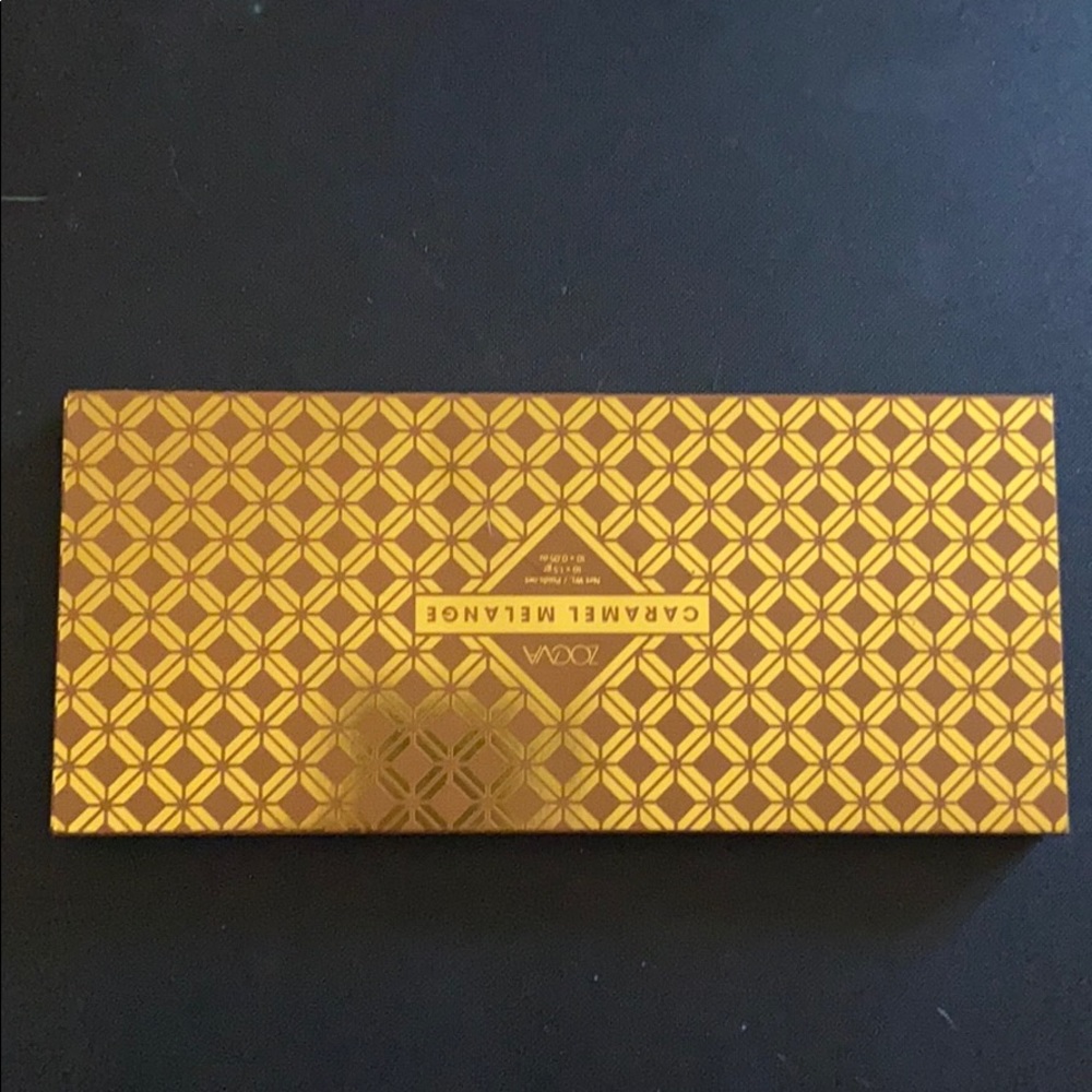 Zoeva Caramel Melange NIB